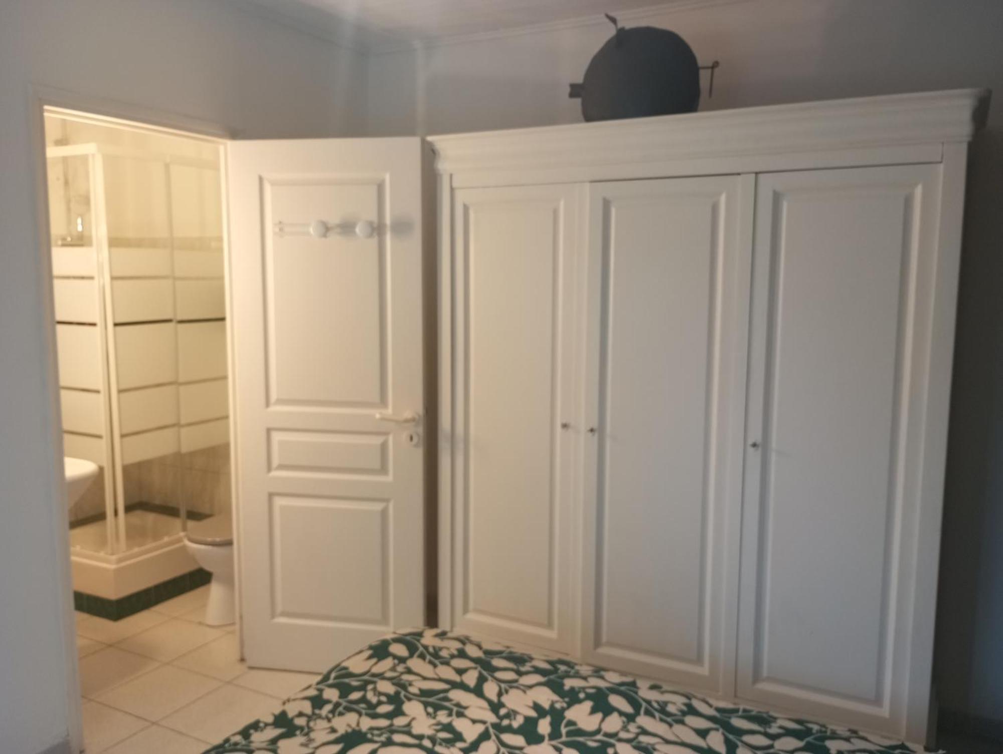 Valréas Appartements Et מראה חיצוני תמונה